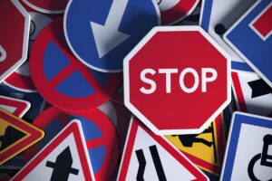 Il nuovo cartello apparso a Vieste fa parlare tutti: cosa sappiamo